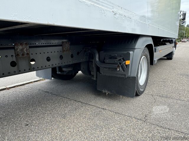Autocarro con cassone LBW Mercedes-Benz Atego 1227L Koffer 8m LBW Klima Diff. Sp