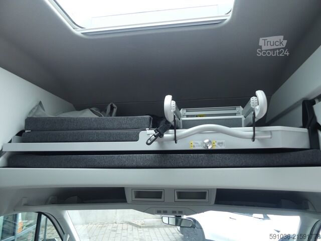 Autocaravana Volkswagen Crafter Grand California 600 AUTOMATIK/SOLAR/HOCHBETT