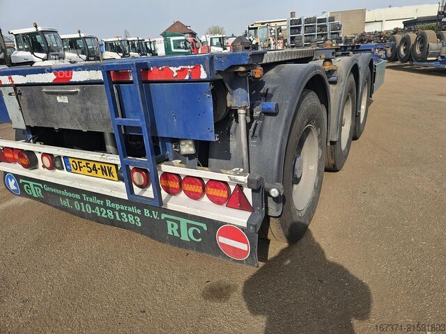 Transport av containere Van Hool 30 foot container chassis | tank container tran...