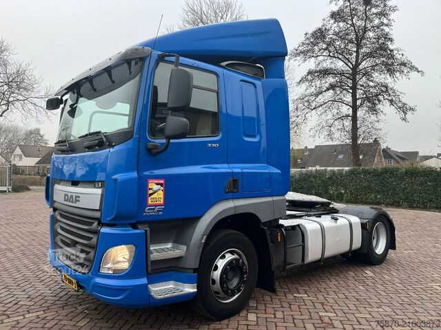 Standard-SZM DAF CF 330 FT