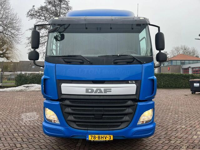 Standard-SZM DAF CF 330 FT