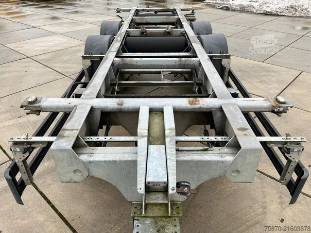 Transport av containere WEB TRAILER ZA 18