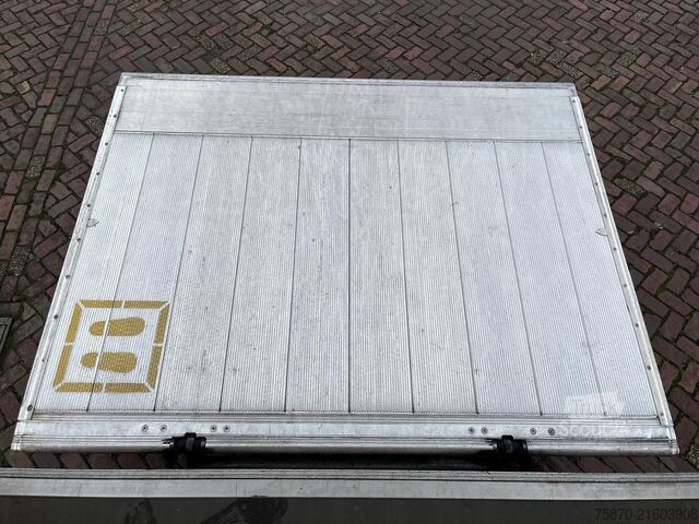 Suitcase DAF LF 260 FA