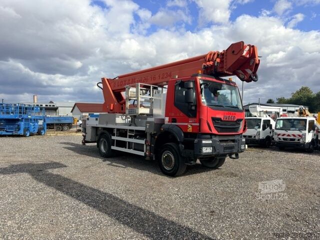 Vrachtwagen met bakwagen Iveco Trakker 4X4 Multitel MJ375- 37,5m, 500 k