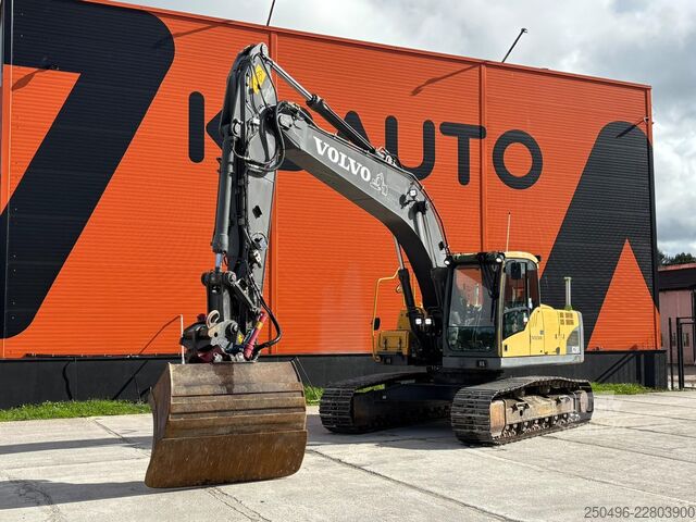 гусеничный экскаватор Volvo EC 210 CL TILTROTATOR / CENTRAL LUBRICATION / AC