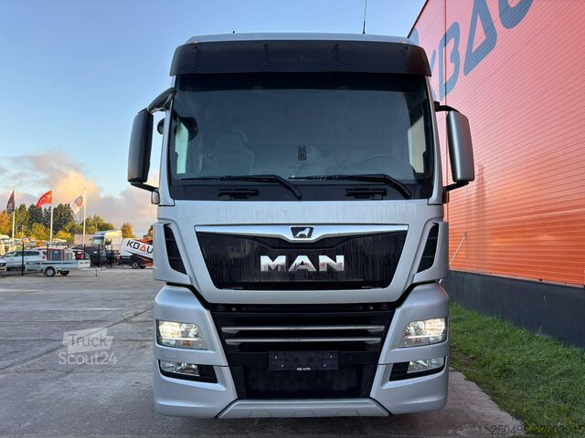 Trator standard MAN TGX 28.500 6x2 XXL CAB / INTARDER / DOUBLE BOGIE