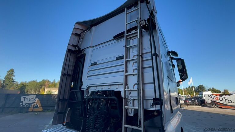 Trator standard MAN TGX 28.500 6x2 XXL CAB / INTARDER / DOUBLE BOGIE