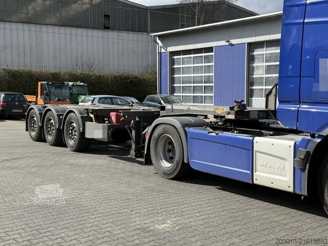 Swap body semitrailer BROSHUIS MFCC-HD Wechsel Containerchassis Ausziehbar ADR