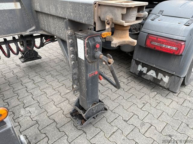 Swap body semitrailer BROSHUIS MFCC-HD Wechsel Containerchassis Ausziehbar ADR