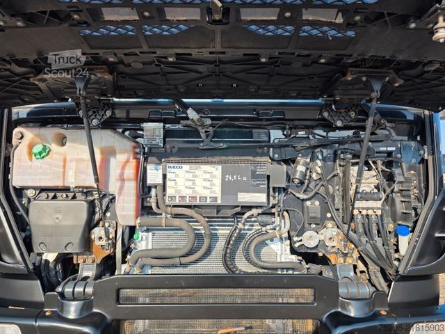 Valníkový nákladní automobil s plachtou IVECO Stralis 400 / Lenkachse / Liftachse / STERZANTE