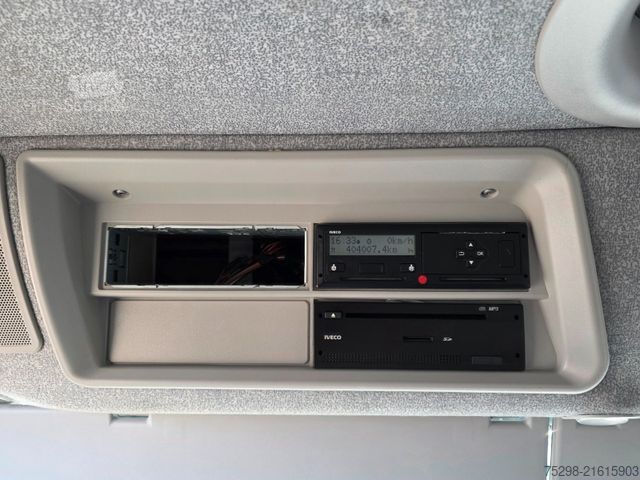 Valníkový nákladní automobil s plachtou IVECO Stralis 400 / Lenkachse / Liftachse / STERZANTE