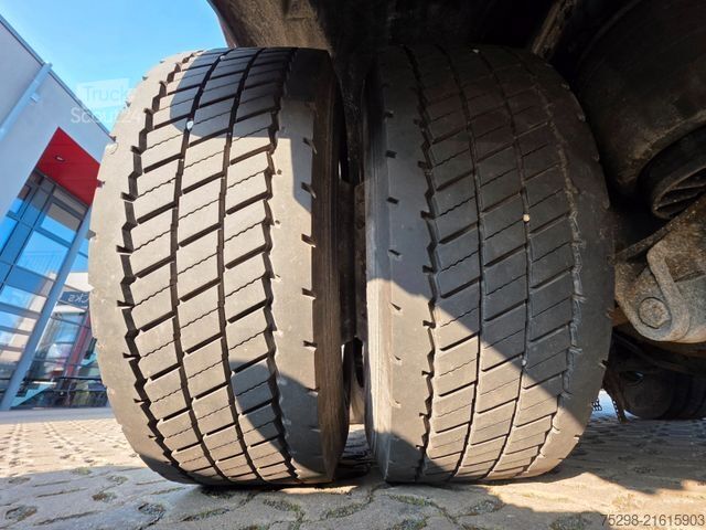 Valníkový nákladní automobil s plachtou IVECO Stralis 400 / Lenkachse / Liftachse / STERZANTE