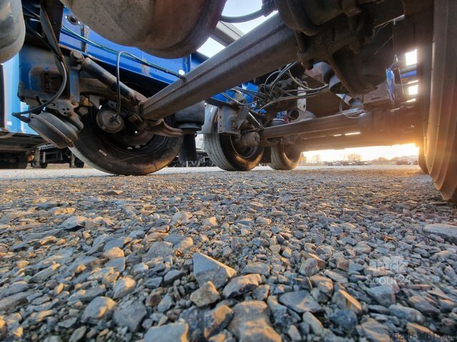 Swap body semitrailer KRONE SD / Liftachse