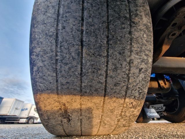 Swap body semitrailer KRONE SD / Liftachse