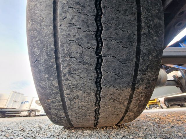 Swap body semitrailer KRONE SD / Liftachse