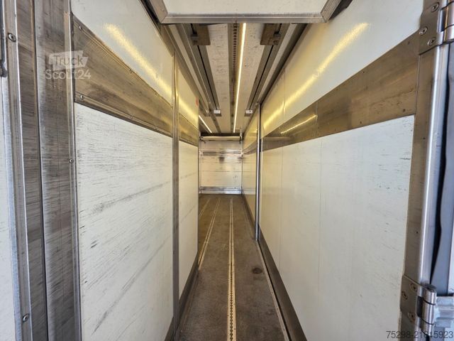 Refrigerated truck MAN TGM 18.340 4x2 LL / Ldbw / Carrier Supra 1250Mt