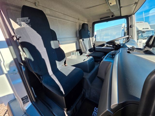 Refrigerated truck MAN TGM 18.340 4x2 LL / Ldbw / Carrier Supra 1250Mt