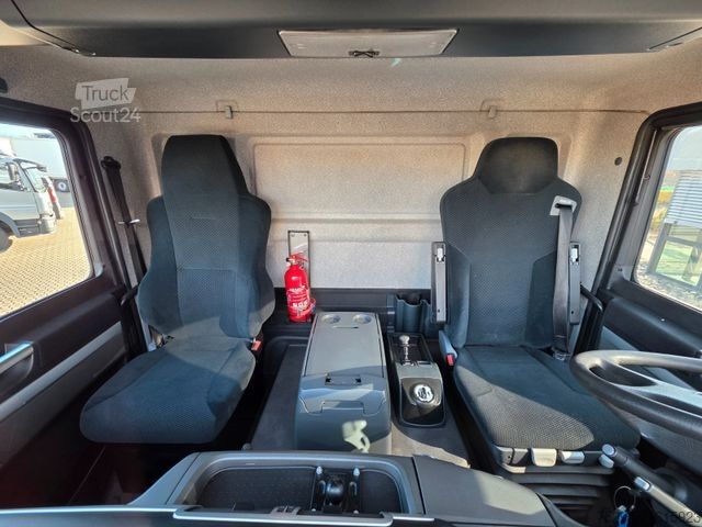 Refrigerated truck MAN TGM 18.340 4x2 LL / Ldbw / Carrier Supra 1250Mt