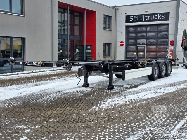 Swap body semitrailer KRONE SD / Liftachse / Teleskop / 11.908 - 13.403 mm