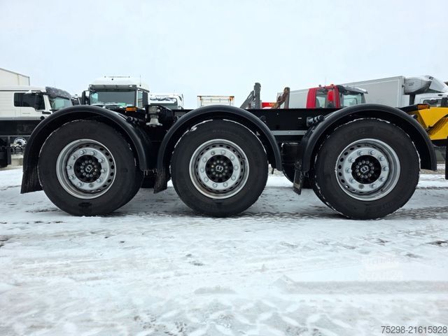 Swap body semitrailer KRONE SD / Liftachse / Teleskop / 11.908 - 13.403 mm