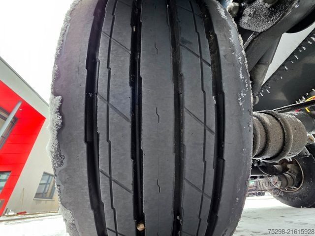 Swap body semitrailer KRONE SD / Liftachse / Teleskop / 11.908 - 13.403 mm