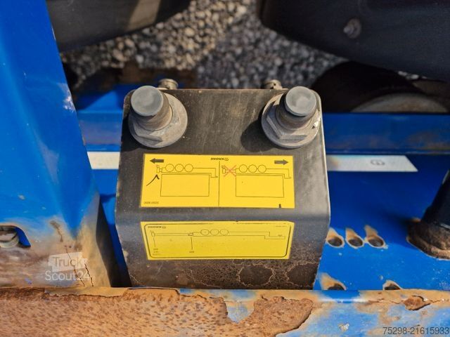 Swap body semitrailer KRONE SD / Liftachse