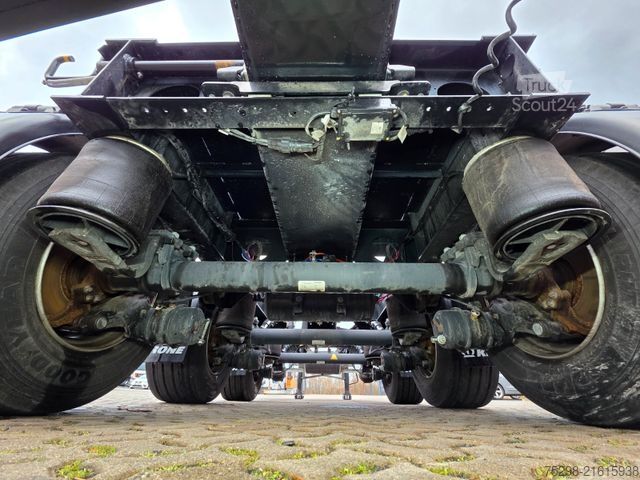 Swap body semitrailer KRONE SD / Liftachse / Teleskop / 11.908 - 13.403 mm