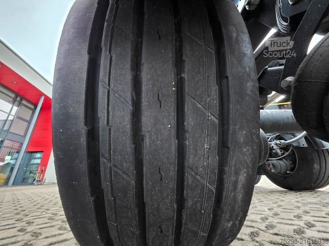 Swap body semitrailer KRONE SD / Liftachse / Teleskop / 11.908 - 13.403 mm