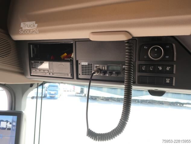 Standard SZM DAF XG+ 530 Intarder Standklima Navigation Leder
