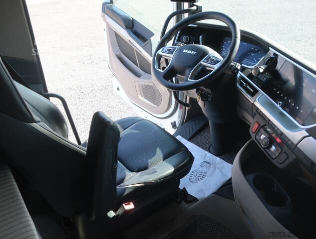 Standard SZM DAF XG+ 530 Intarder Standklima Navigation Leder