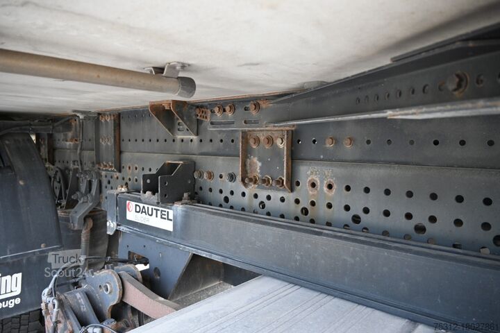 Kühlkoffer-LKW Mercedes-Benz Antos 1830 T1200R Bi Temp Fleisch Rohrbahnen LBW