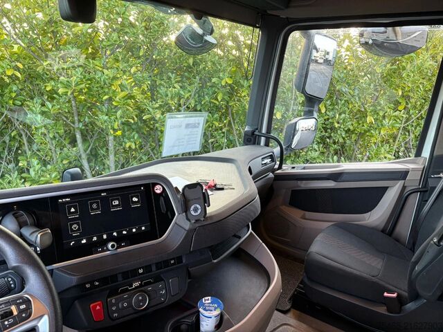 Standaard-SZM DAF XG 480 FT Intarder