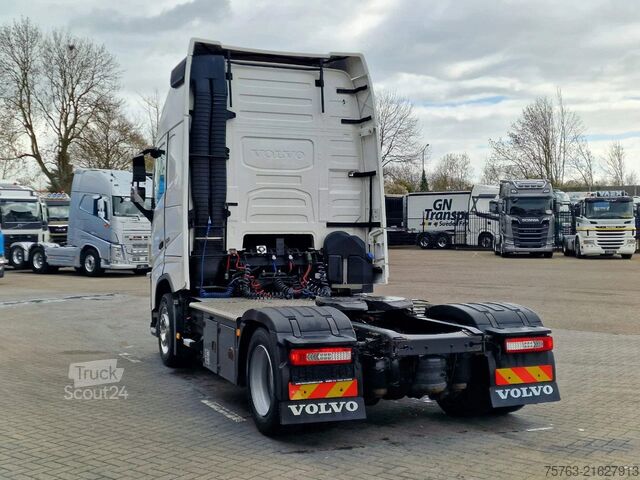 Tomas SZM Volvo FH 13.500 Globetrotter XL 4x2 - I parkcool - Fu...