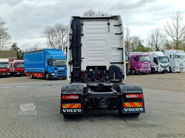 Tomas SZM Volvo FH 13.500 Globetrotter XL 4x2 - I parkcool - Fu...
