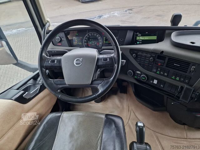 Tomas SZM Volvo FH 13.500 Globetrotter XL 4x2 - I parkcool - Fu...