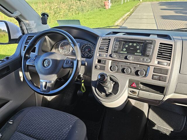 Универсал с высокой крышей VW TRANSPORTER 2.0 TDI L1H1 NAP 102Pk Airco Bumper...