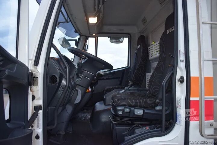 Pārvadājumi saldētavā/saldētavā Iveco EuroCargo 120 E18 - frigo thermoking