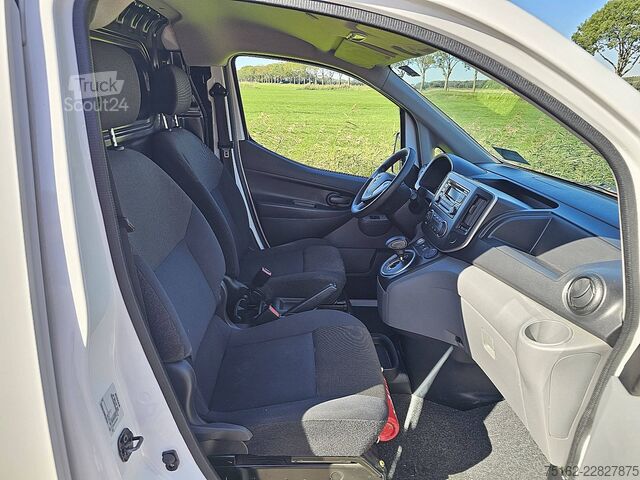Універсал з високим дахом NISSAN E-NV200 ac aut wltp 200 kms