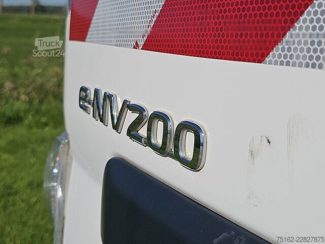 Універсал з високим дахом NISSAN E-NV200 ac aut wltp 200 kms
