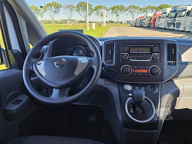 Універсал з високим дахом NISSAN E-NV200 ac aut wltp 200 kms