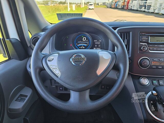 Універсал з високим дахом NISSAN E-NV200 ac aut wltp 200 kms