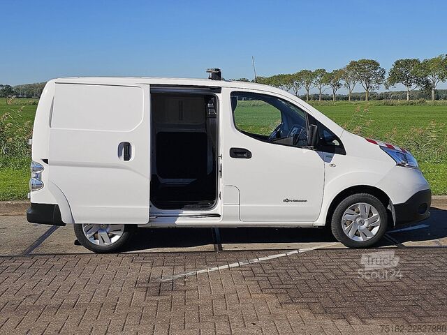 Універсал з високим дахом NISSAN E-NV200 ac aut wltp 200 kms