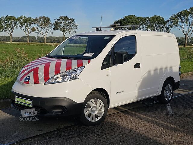 Універсал з високим дахом NISSAN E-NV200 ac aut wltp 200 kms
