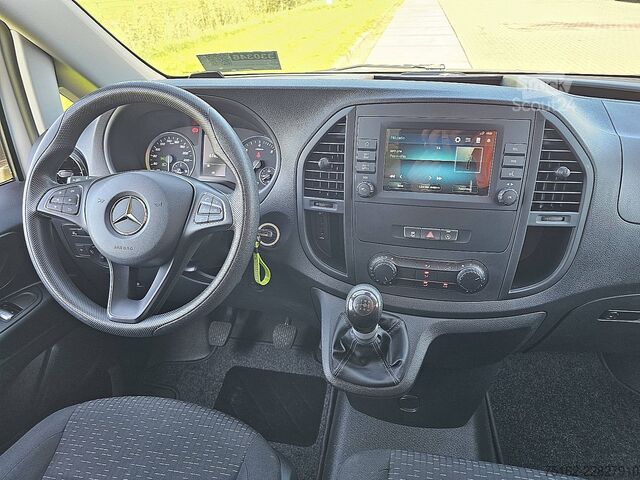 Універсал з високим дахом MERCEDES-BENZ VITO 114 L2 Carplay Camera AC