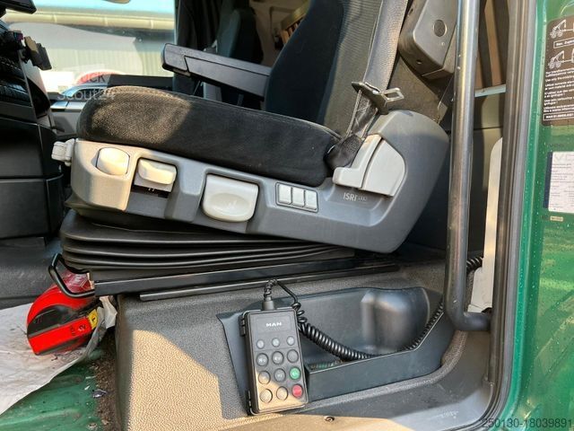 Volumen SZM MAN TGX 18.360 4x2 *diverse Fehlteile*