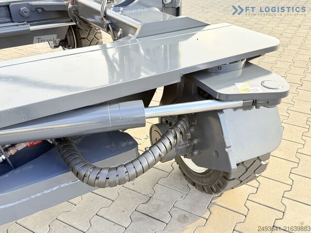 Keturs kryptimis krautuvas Combilift C5000XL GAS TRIPLEX 6000 EXTENDABLE FORK