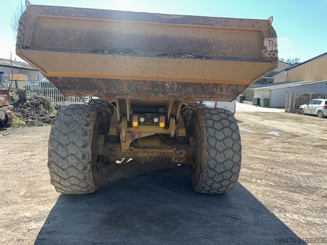 Gelede dumper Caterpillar 740 GC