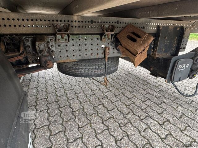 Skåpbil FUSO Canter 7C15 Koffer mit Ladebordwand