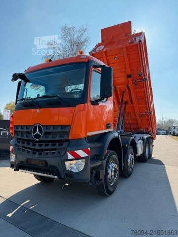 Trīspusējs kravas pašizgāzējs MERCEDES-BENZ Arocs 4142 8x4 MEILLER Kipper Bordmatik