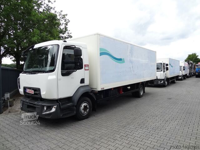 Vrachtwagen met bakwagen Renault D10.210 7m Koffer
